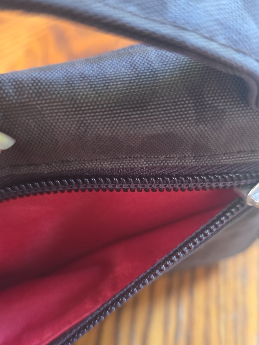 Baggallini Wallet - Picture 8 of 9